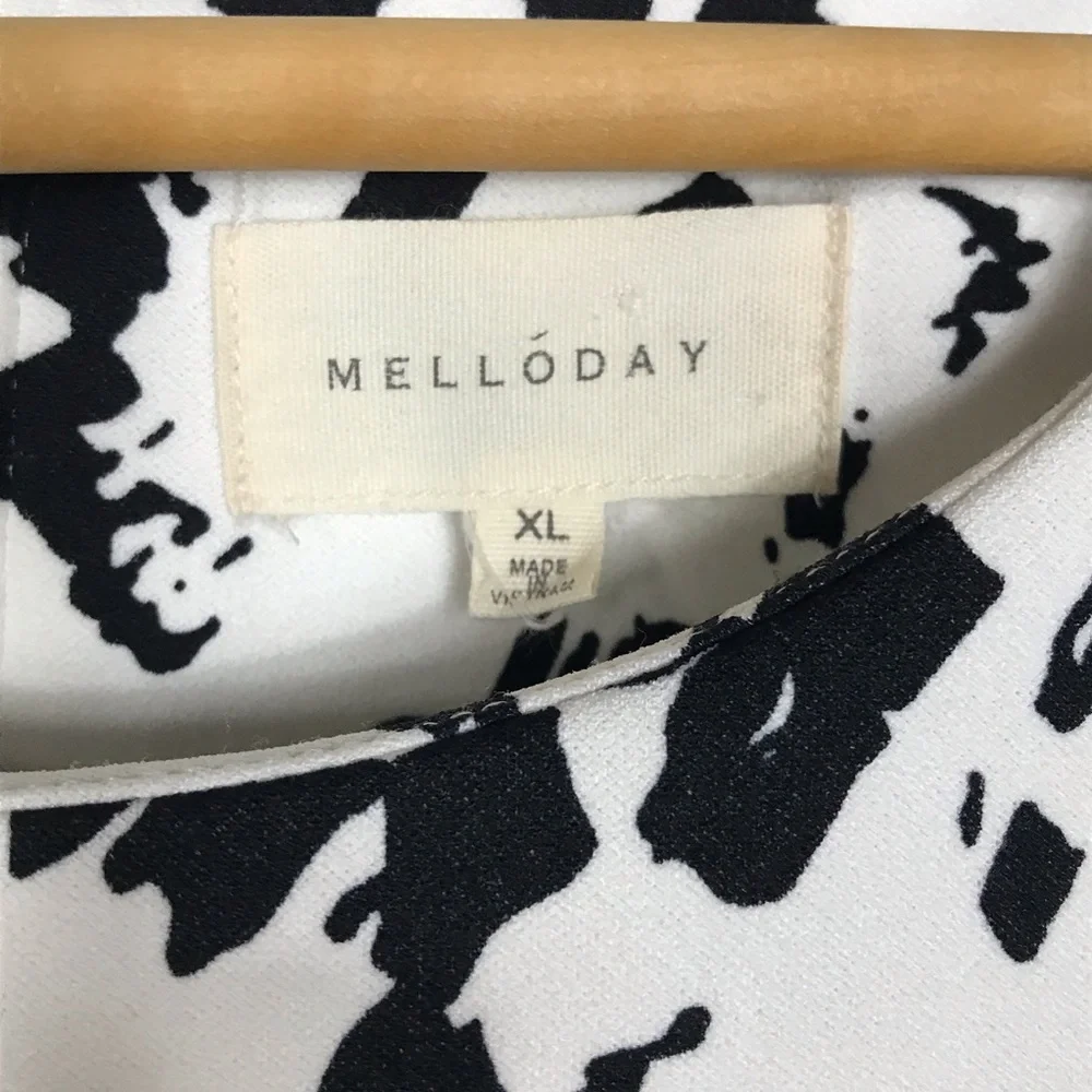 Melloday Short Sleeve Stretch Blouse Top White Black Print Size XL - Picture 2 of 11